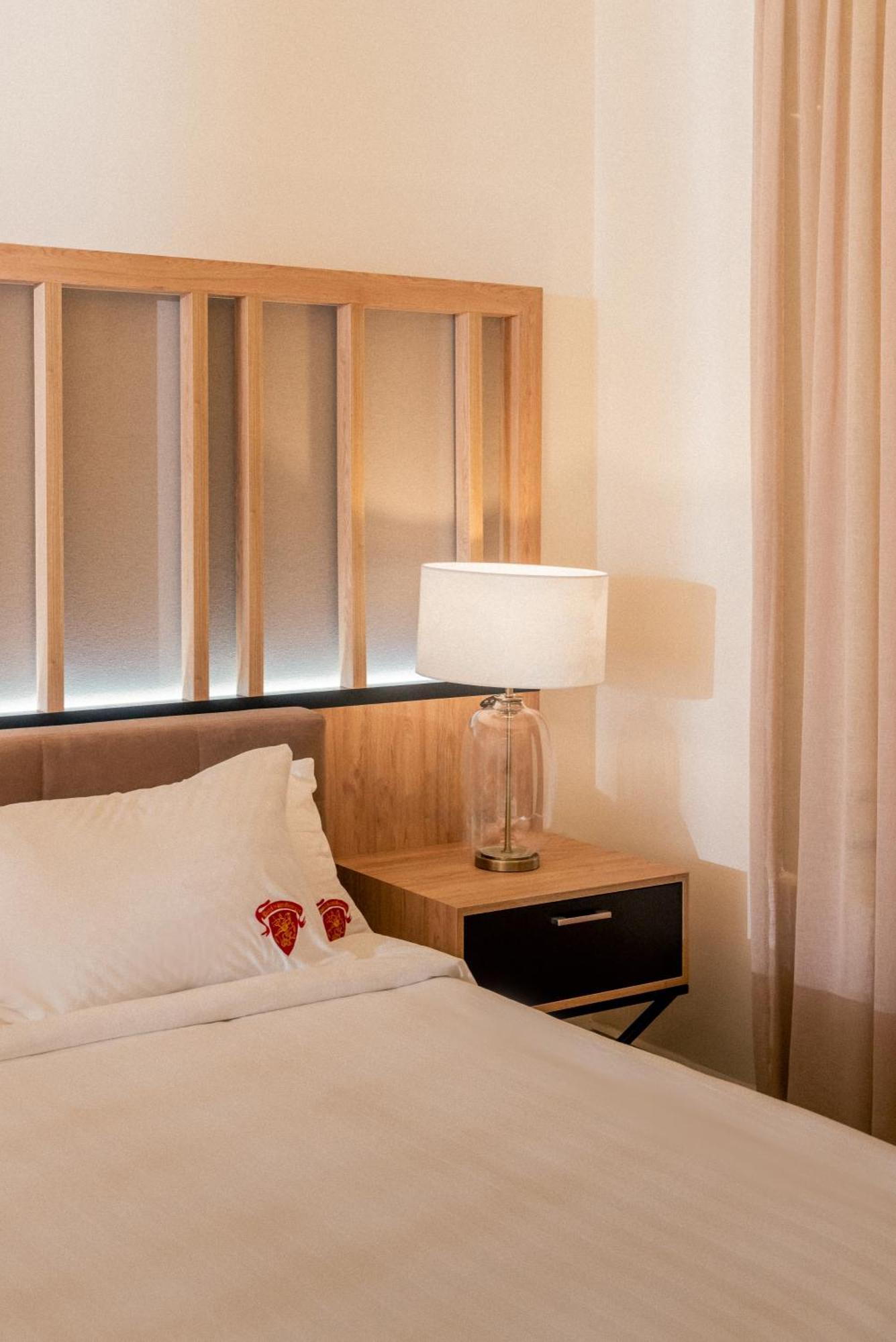 Hotel Saint Georges Beirut Al Marfa' Exterior foto